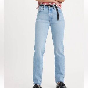 Levi’s 501 original fit straight leg jeans light wash